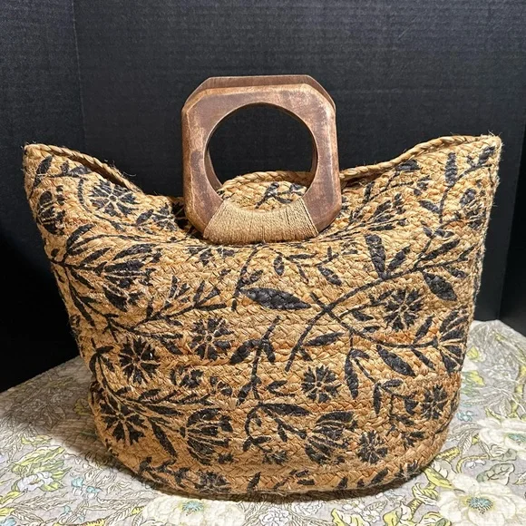 Anthropology Antik Kraft bag - Picture 1 of 6